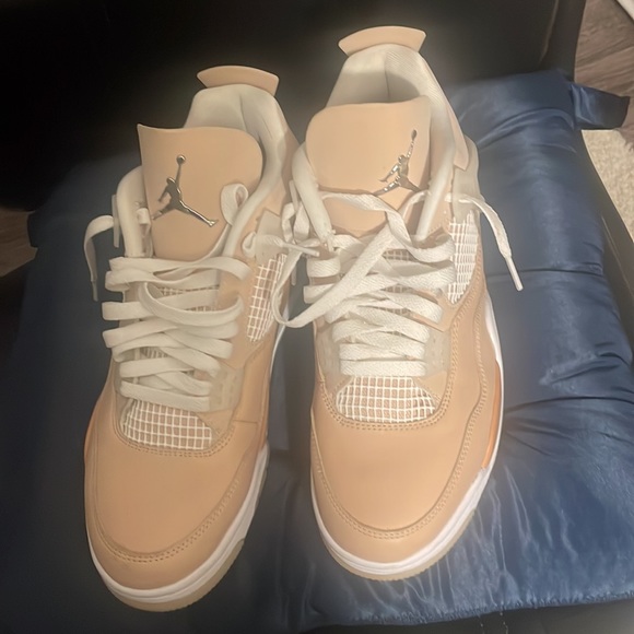 Jordan Retro 4 Shimmer - Picture 2 of 2